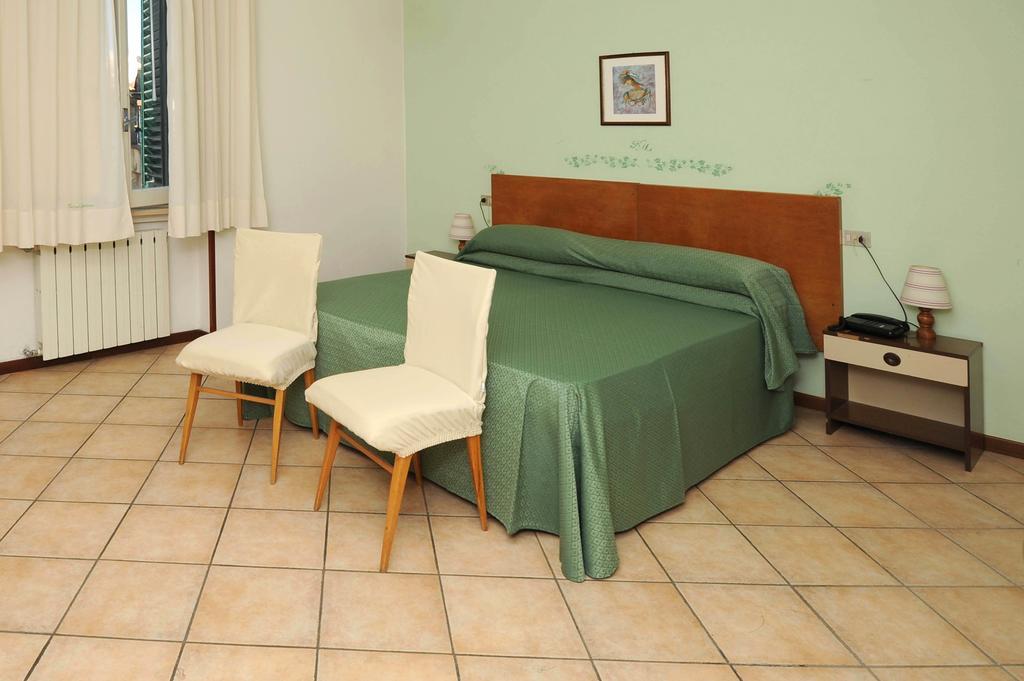Hotel Marina Montecatini Terme Kültér fotó